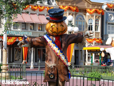 Pumpkin Scarecrows in Magic Kingdom