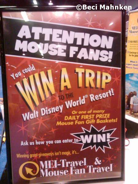 Mouse Fan Travel