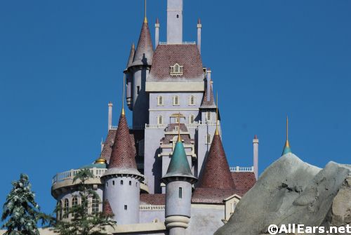  Beast's Castle Magic Kingdom