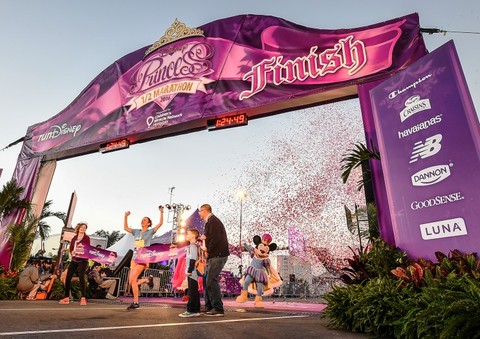 2016-Disney-Princess-Half-Marathon-Winner-742x525.jpg