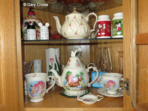 Disney Tea Pots and Cups