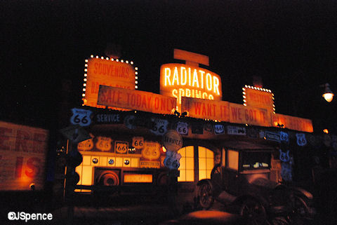 Lizzie idling in front of Radiator Springs Curio