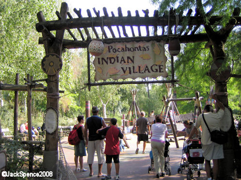 Disneyland Paris Frontierland Pocahontas Indian Village