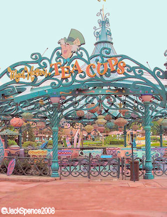 Disneyland Paris Fantasyland Mad Hatter's Tea Cups 