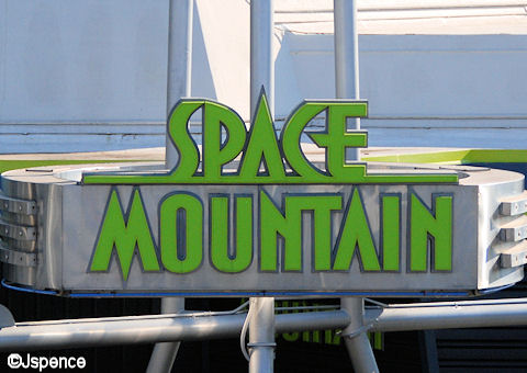 Space Mountain Font