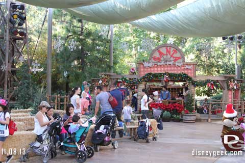 Disneyland Resort Photo Update - 11/08/13
