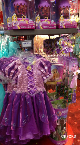 Halloween-costumes-Rapunzel.jpg
