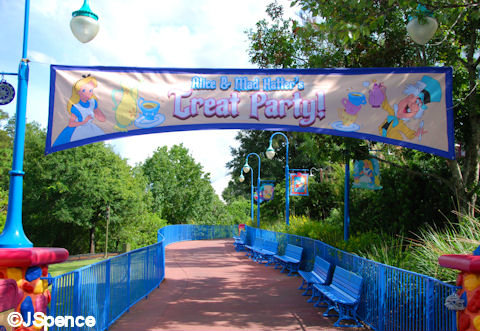 MNSSHP-Alice-treat-party-sign.jpg