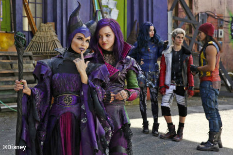 disney-channel-descendants-maleficent-mal.jpg