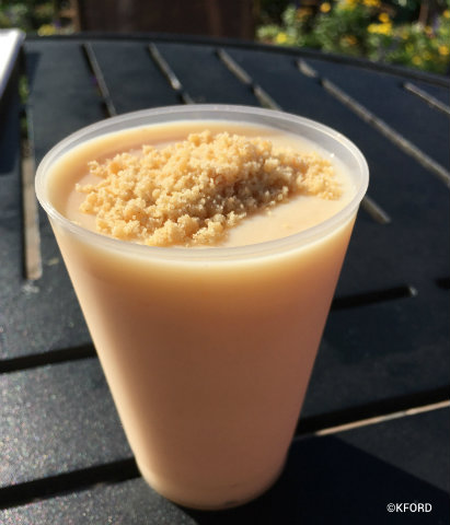 disney-epcot-flower-garden-honey-bee-stro-honey-peach-cobbler-freeze.jpg