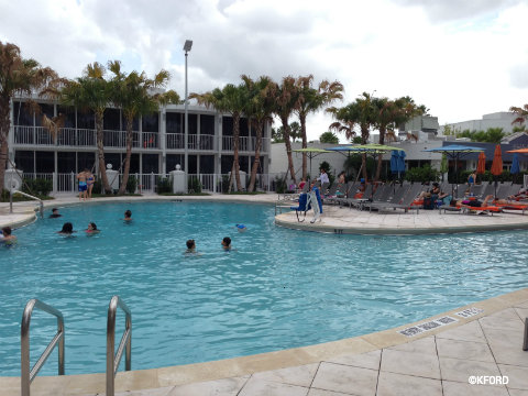 disney-world-b-hotel-pool.jpg