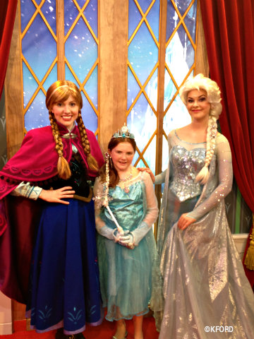 epcot-frozen-anna-and-elsa.jpg