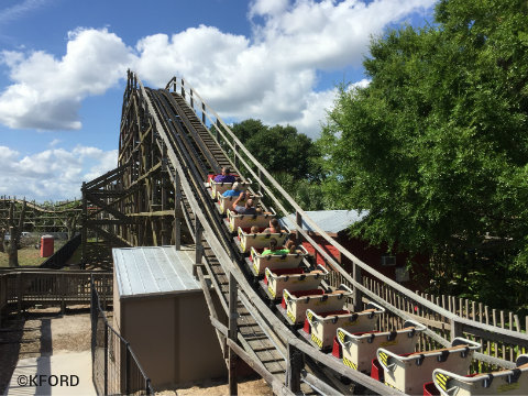 legoland-florida-coastersaurus.jpg