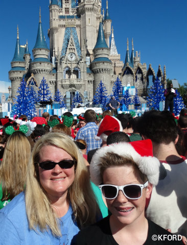 walt-disney-world-christmas-parade-taping-audience.jpg