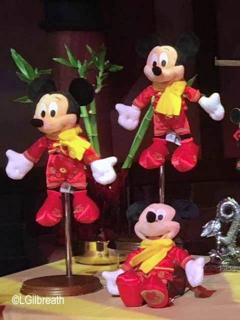 Lunar New Year 2018 Shanghai Mickey plush