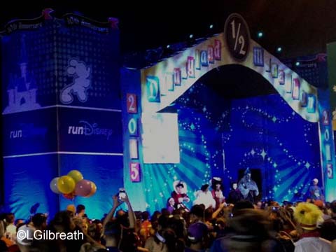 Disneyland 10K stage