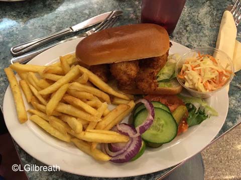 Disneyland Paris Annette's Diner Fish Burger