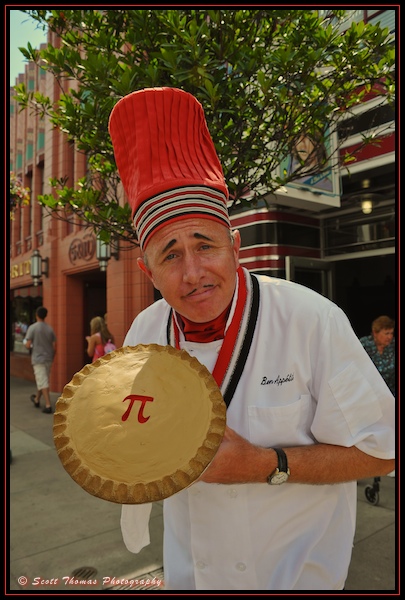 Citizen of Hollywood Ben Appetit selling his pies in Disney's Hollywood Studios, Walt Disney World, Orlando, Florida.