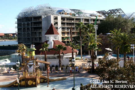 lkb-NewbieGeek-Resorts-GrandFloridian.jpg