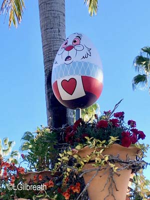 Eggstravaganza 2018 White Rabbit Downtown Disney