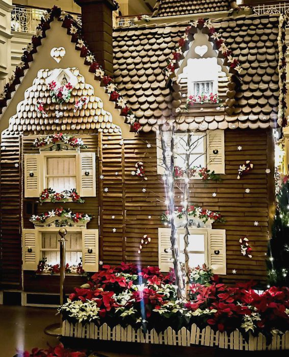 Grand Floridian Gingerbread House by Michelle