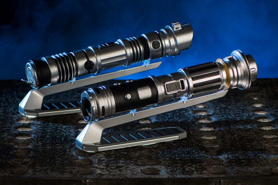 new star wars galaxy 39 s edge details a look inside the guiding light mission