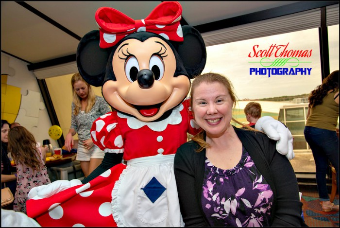 Chef Mickeys Character Meal with Minnie Mouse
