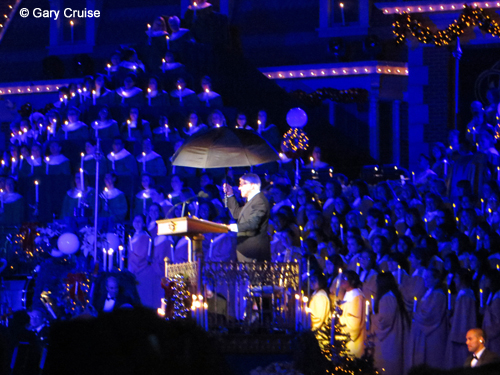 Dick Van Dyke at Candlelight Processional