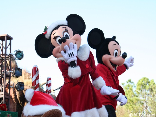 Minnie and Mickey in the Christmas Parade