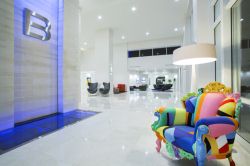 B Hotel