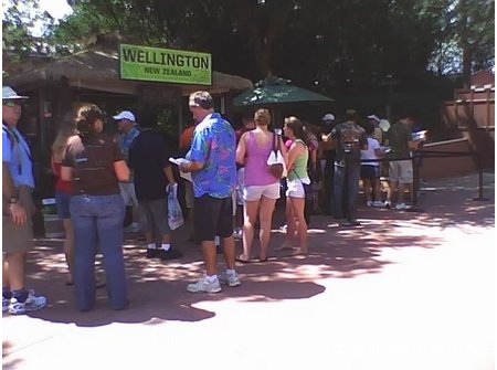 Moderate Crowds'