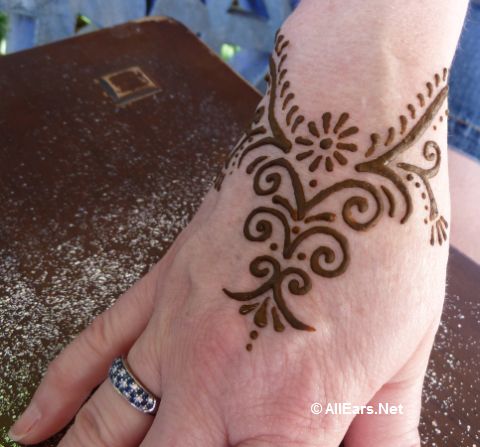 Henna: That'll Leave a Mark! 
