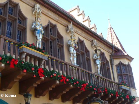 xmas2010_epcot3.jpg