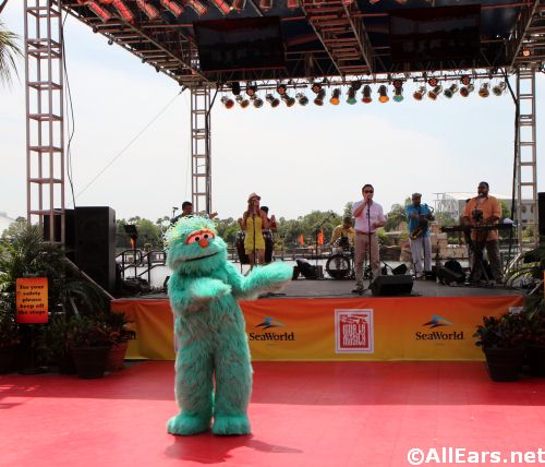 SeaWorld's Viva la Musica