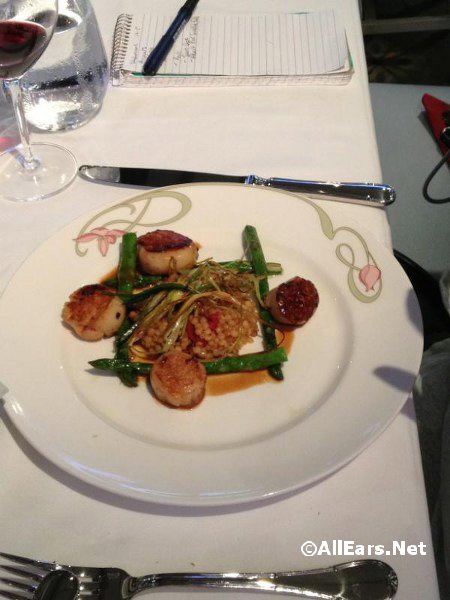 Carmelized sea scallops