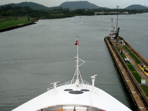 Miraflores Lock