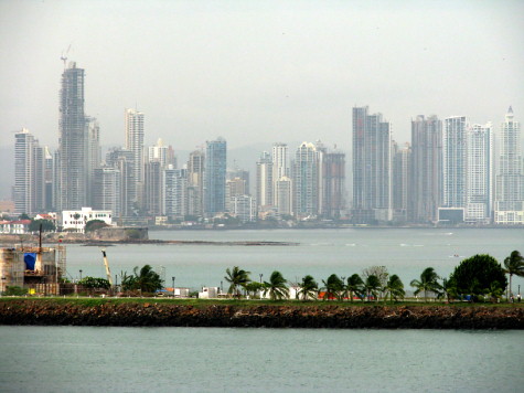 Miraflores Lock