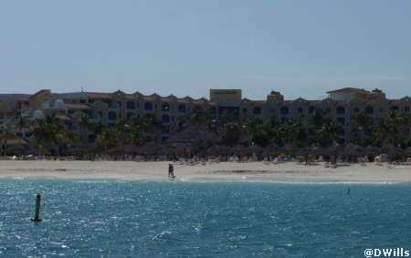 Snorkle boat in Aruba