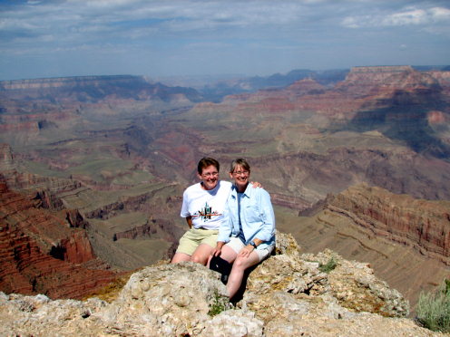 Sisters LindaLou and Wanda