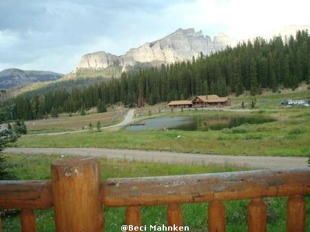 Brooks Lake Lodge 