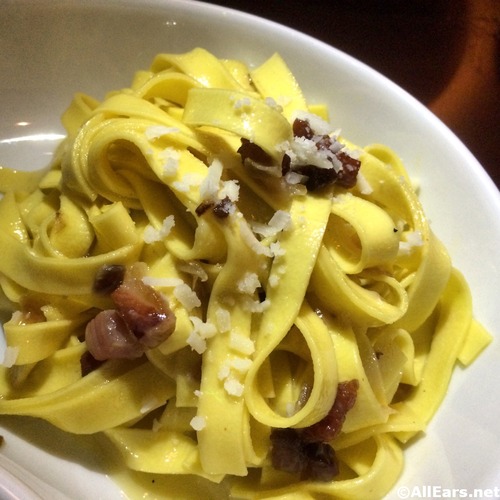 Trattoria al forno Semolina Tagliatelle alla Carbonara