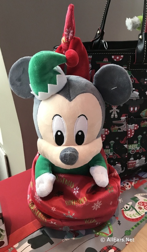 2018-holiday-plush.jpg