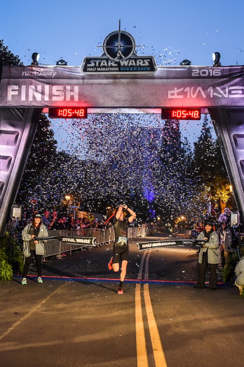 Nick Arciniaga wins 2016 Star Wars Half Marathon