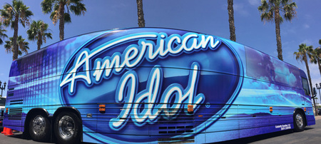 american-idol-bus.jpg