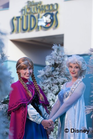 anna-and-elsa.jpg