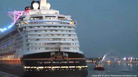 Disney Fantasy Arrives Port Canaveral