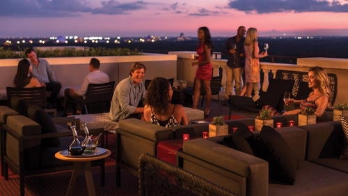 four-seasons-happy-hour.jpeg