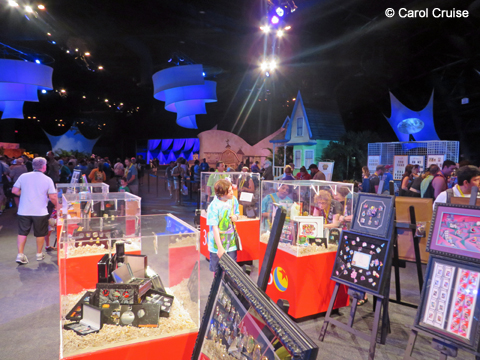 Silent Auction Displays
