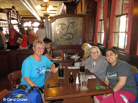 Lunch at Rose and Crown