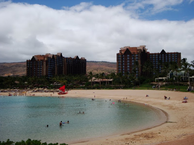 Aulani_Beach_View